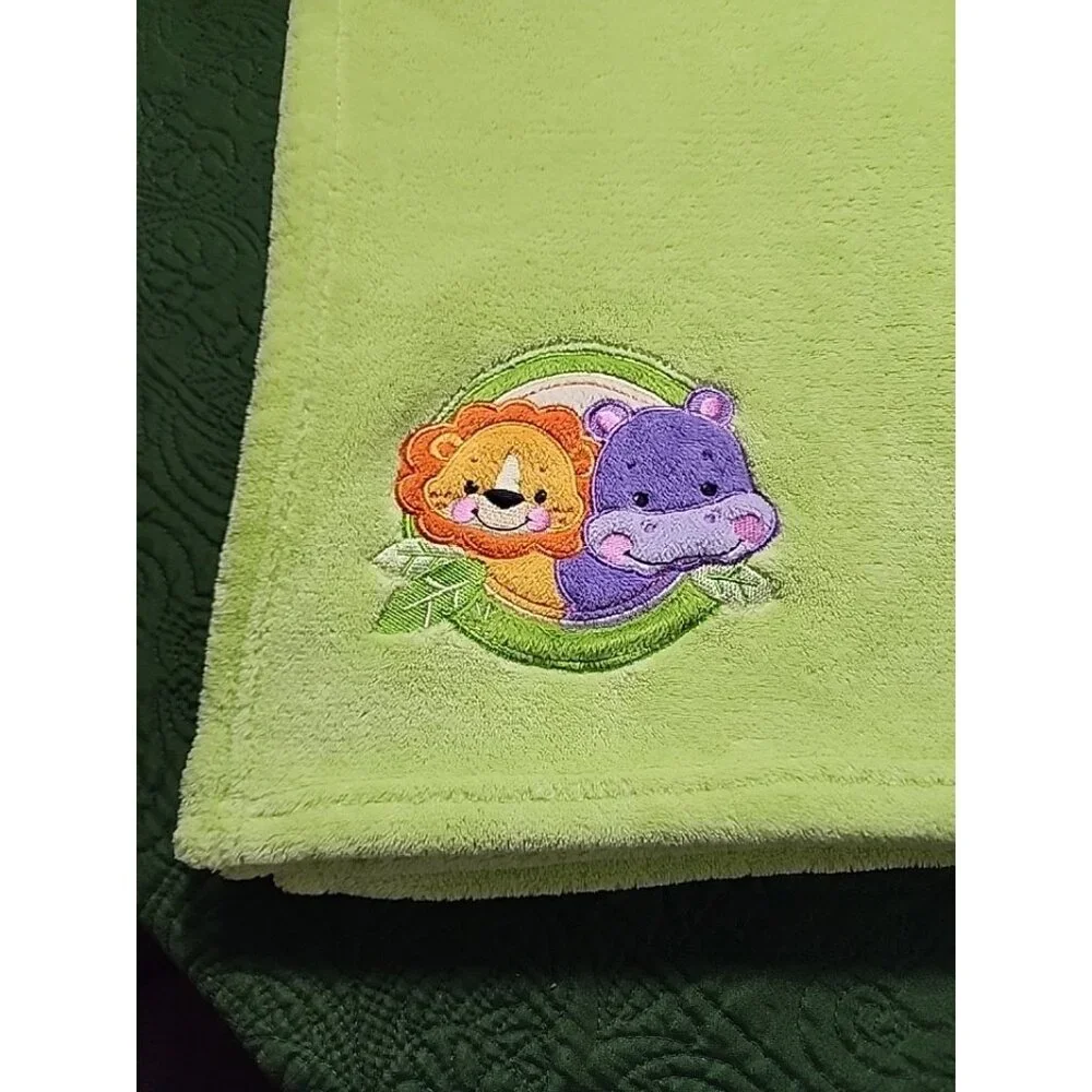 VTG Fisher Price baby blanket Green‎ fleece appliqued lion Hippo Zoo Jungle Cozy